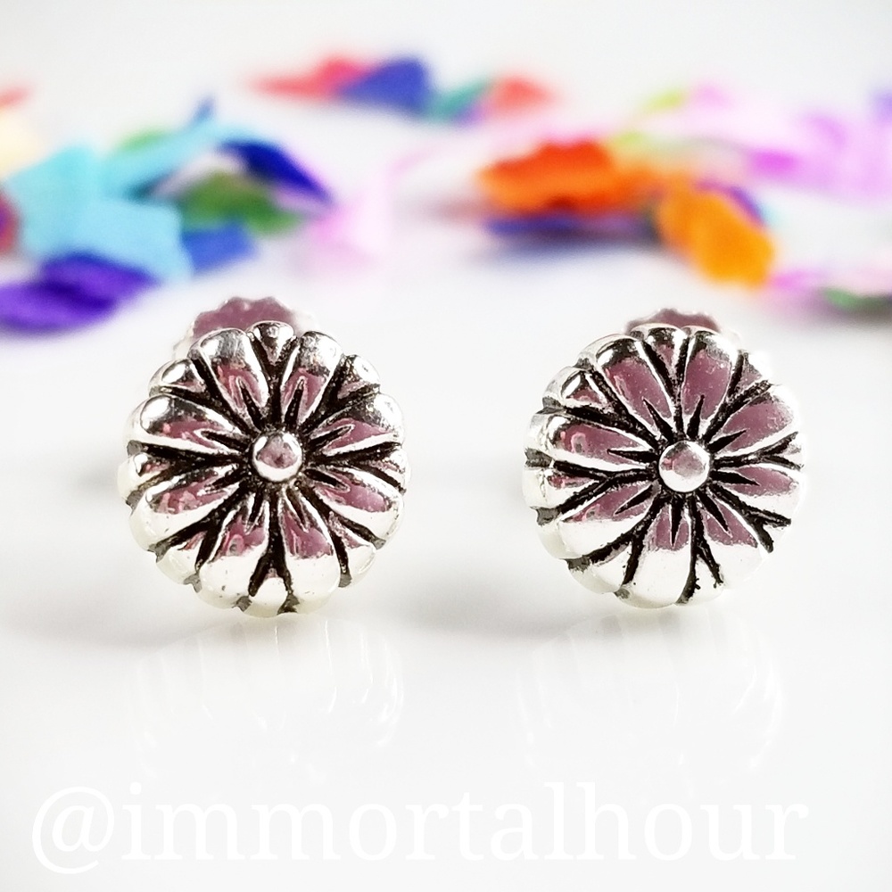 Sterling Silver 925 Daisy Flower Earrings